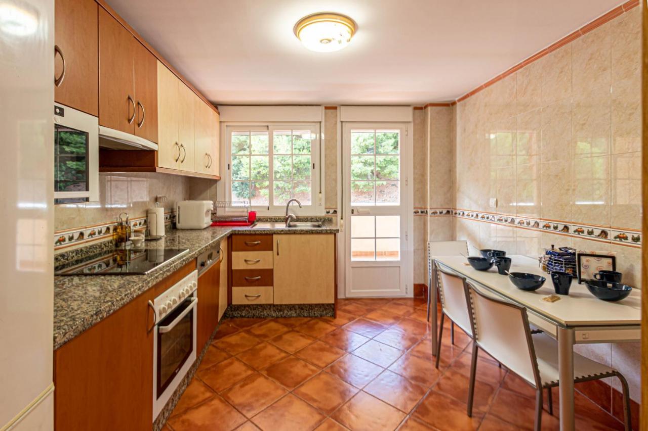 797 Holiday Rentals- Piso Con Amplia Terraza A Solo 1 Min De La Playa Benalmadena Ngoại thất bức ảnh