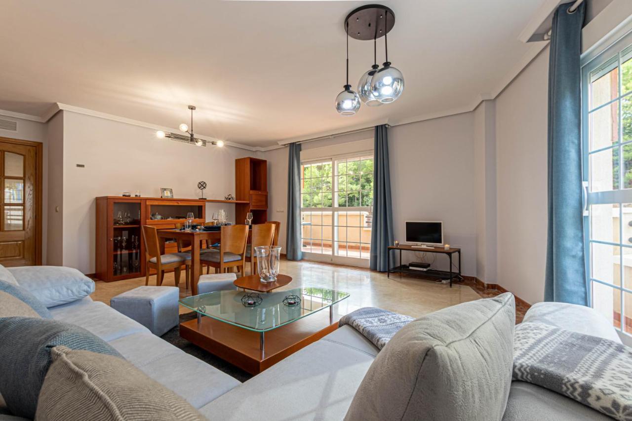 797 Holiday Rentals- Piso Con Amplia Terraza A Solo 1 Min De La Playa Benalmadena Ngoại thất bức ảnh